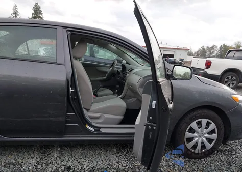 2010 Toyota Corolla Le z USA, uszkodzony, nr VIN 2T1BU4EE8AC517563